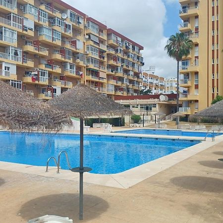 Iris 25 Apartment Benalmadena Bagian luar foto