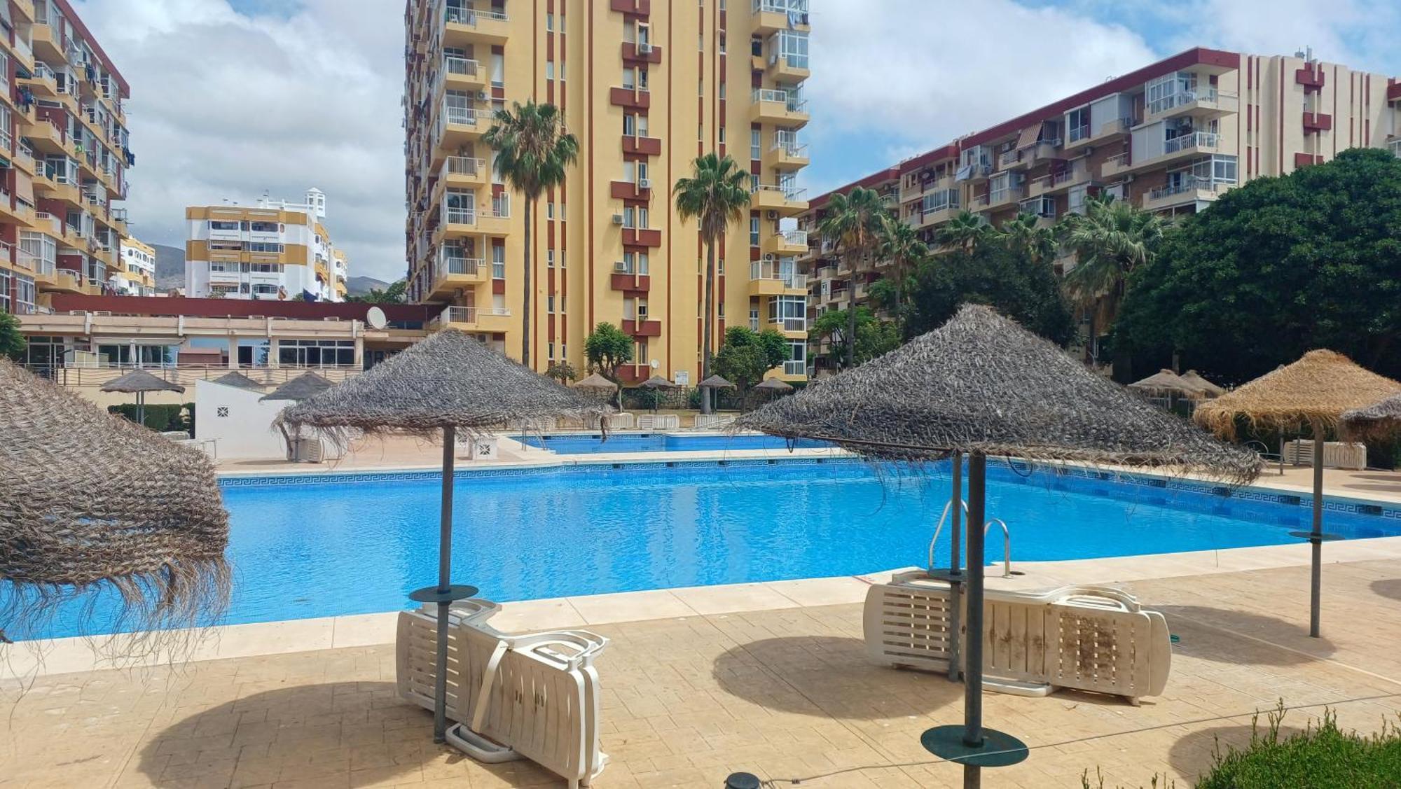 Iris 25 Apartment Benalmadena Bagian luar foto
